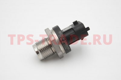 Датчик давления топлива Bosch 0281006165 ОЕМ – арт. 5043827910
